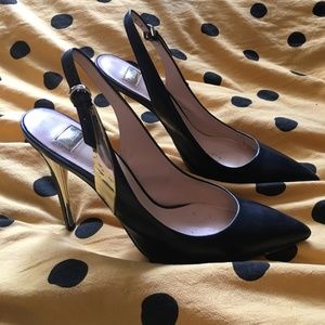 Guess by Marciano 3" heels size 37